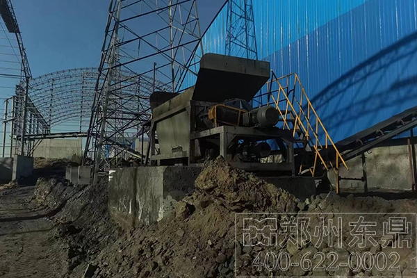 內(nèi)蒙古大型煤泥烘干機設(shè)備安裝現(xiàn)場 內(nèi)蒙古大型煤泥烘干機設(shè)備安裝現(xiàn)場